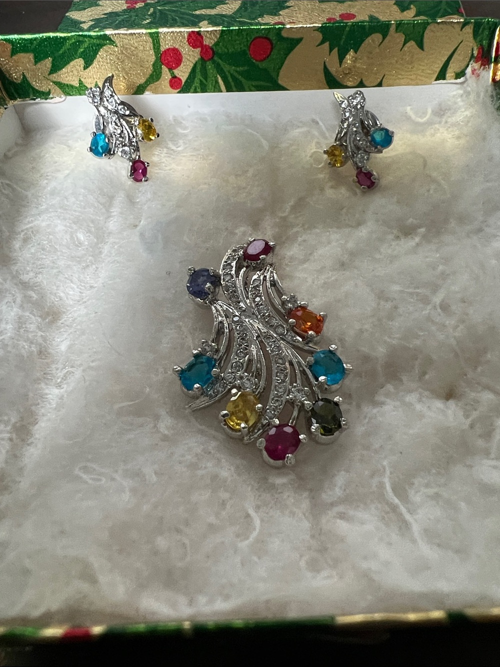 Multicolor Crystal Silver-Tone Necklace Pendant and Earring Set
